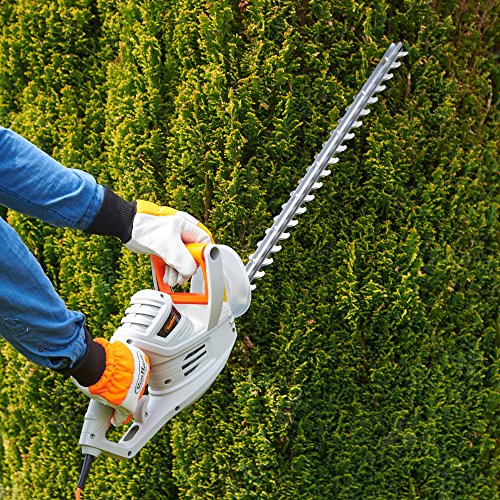 VonHaus 550W Electric Hedge Trimmer/Cutter with 60cm Blade + Blade Cover & 10m Cable